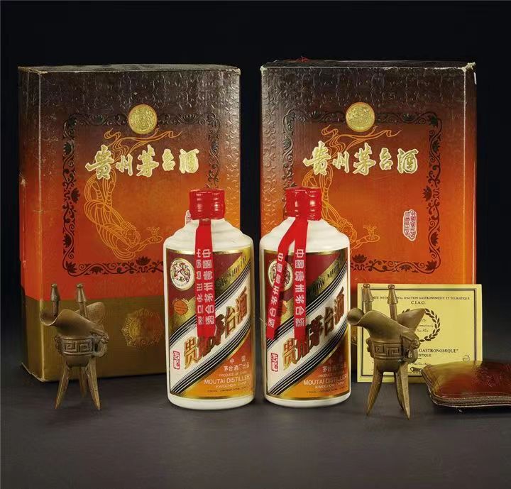 巨鹿礼盒茅台酒回收